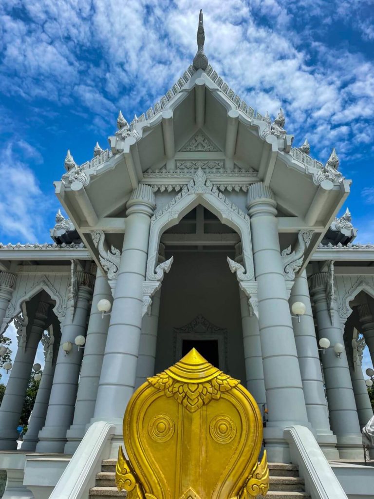 Wat Kaew Korawararam