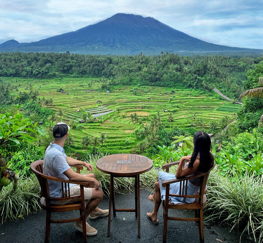 Best Unique Dining Experiences in Bali